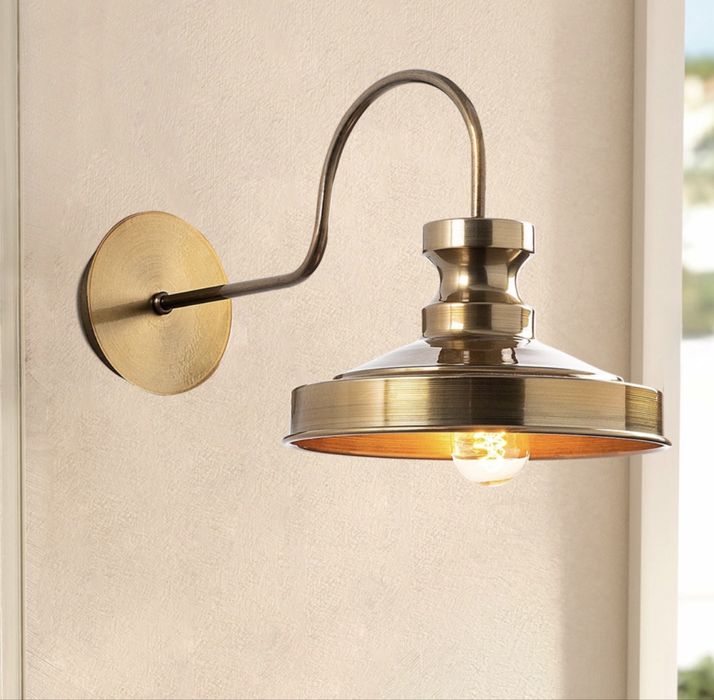 Kinkiet ścienny w kolorze mosiądzu Westwing