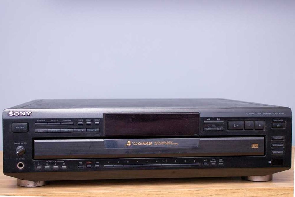 Sony CDP-CE505 CD Player