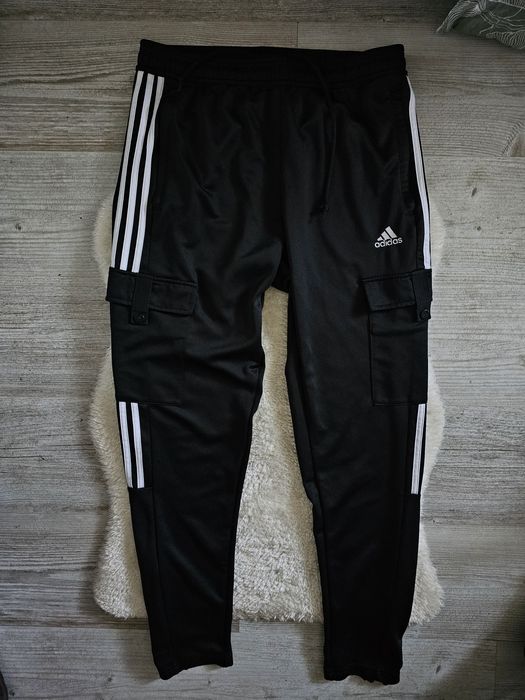 Spodnie dresowe Adidas bojówki Rozmiar L Czarne Dres , Dresy