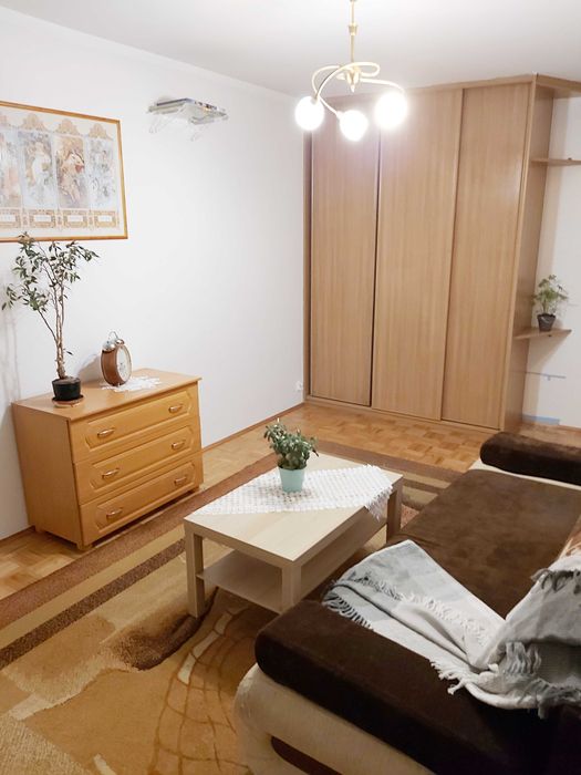 Kawalerka (duża! ) 37m2 wynajmę Toruń ul. Antczaka