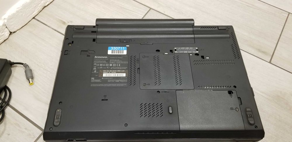 Ноутбук Lenovo ThinkPad W 510 I7-820Qm ram  -4 GB hdd 320  1920*1080 Fx 880 2відео