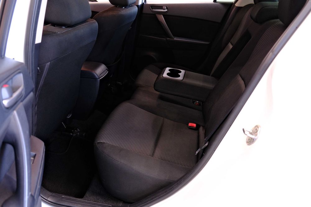 Mazda 3 2012 біла