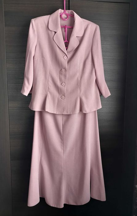 Elegancka garsonka - rozm. 42