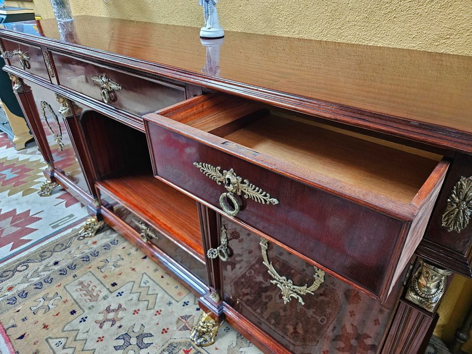 Aparador antigo estilo Império - Muito bom estado geral