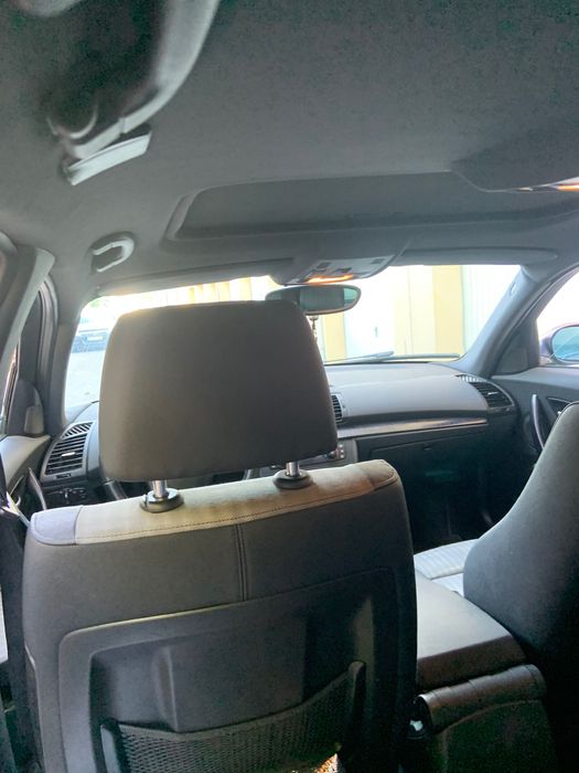 BMW série 1 e87 com caixa automática em muito bom estado