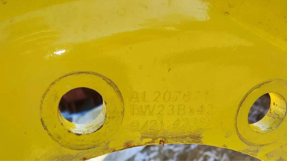 Диски TW23Bx42(710/70r42)John Deere Original