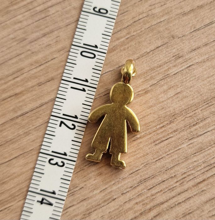 Pendentes Ouro / Bonecos 19.2 Quilates