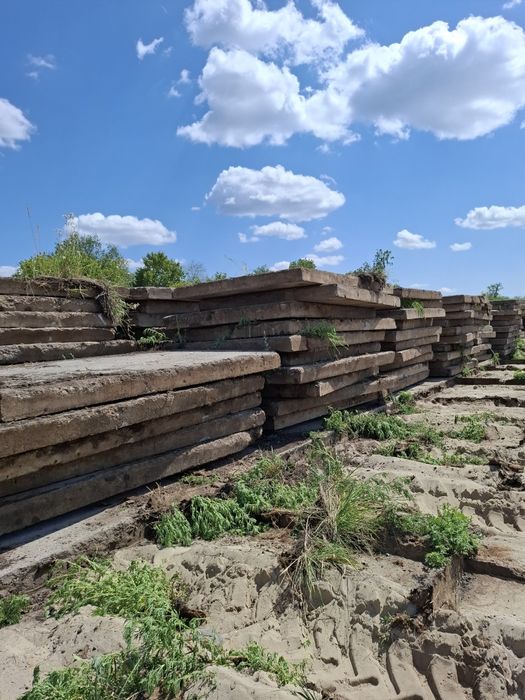 Продам дорожні Плити забороні металопрокат