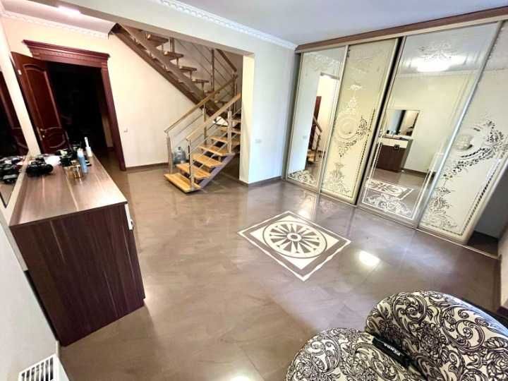 Продаж Котеджу Новобуд-КарпатБуд. вул. Варшавська