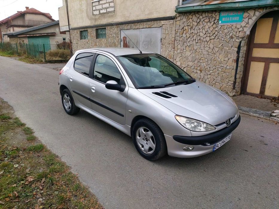 Пежо 206 автомат