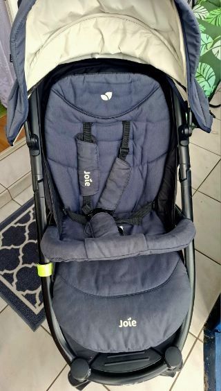 Wózek dzieciecy spacerówka