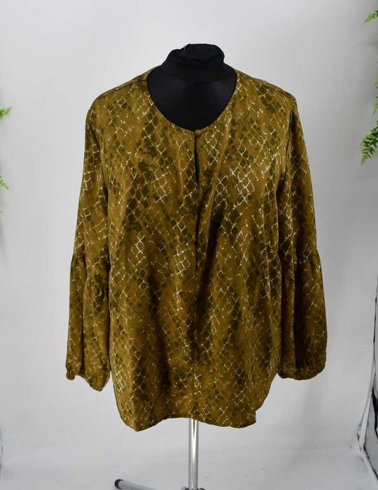 Satynowa bluzka Bonprix 52