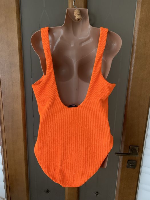 Купальник жіночий суцільнийЄвропа