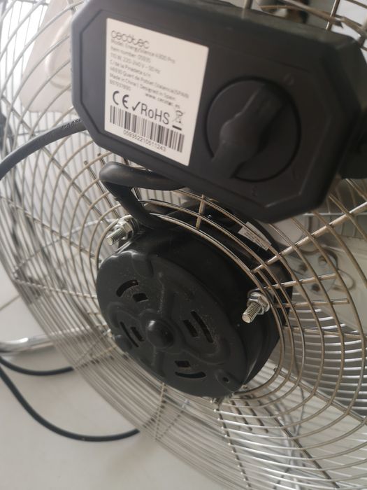 Ventoinha de 60 cm em inox