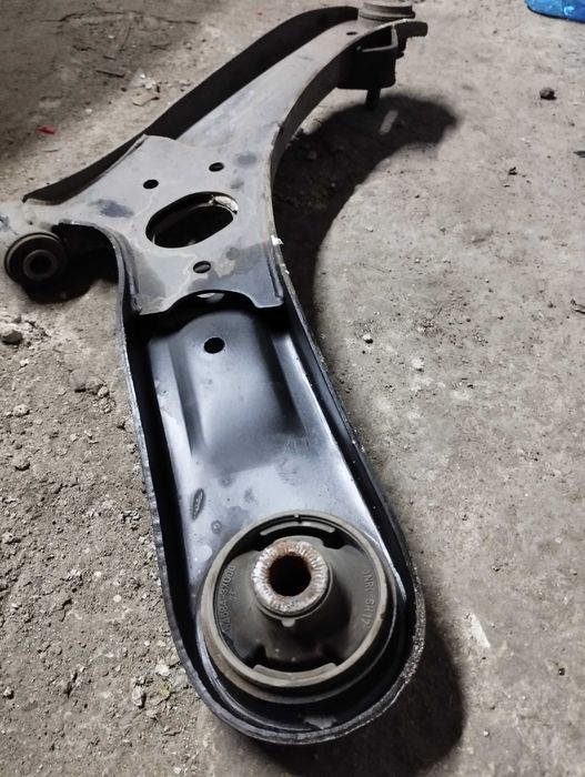 Рычаг передний нижний левый Hyundai 545001R000 Accent IV (RB)