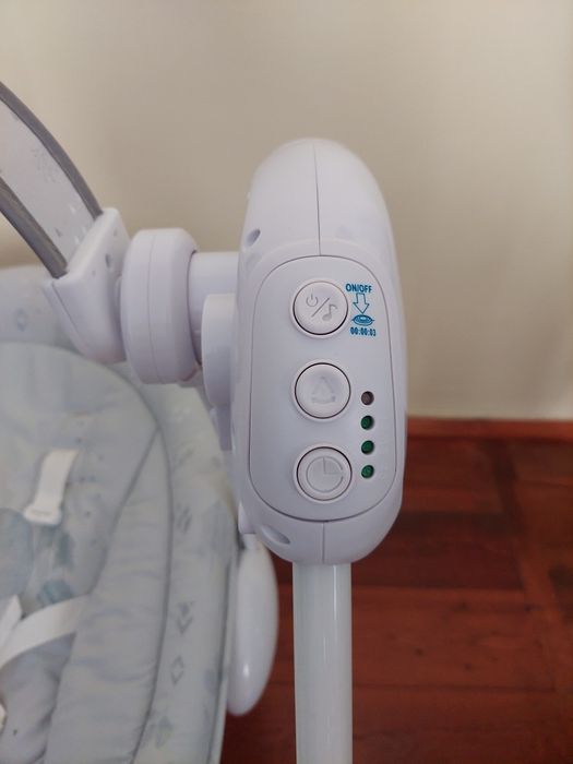 Продається заколисувальний центр