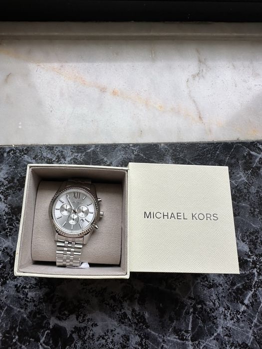 Relógio Michael Kors MK8405 Novo com Caixa