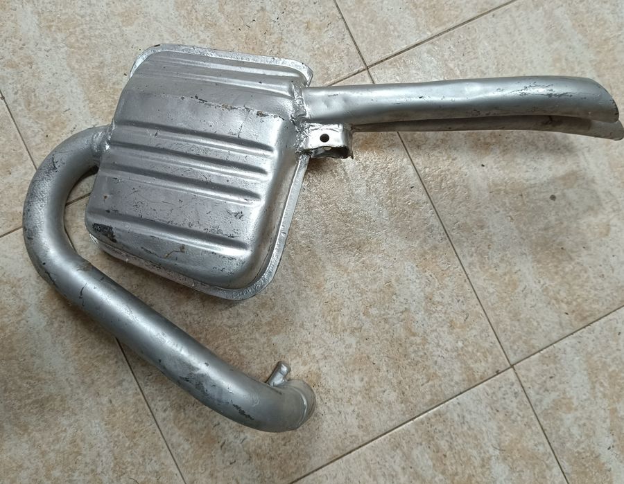 Vespa - Panela escape