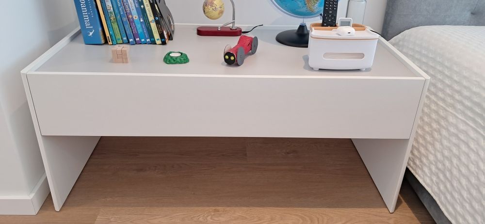 Mesa /secretária multifunções com gaveta