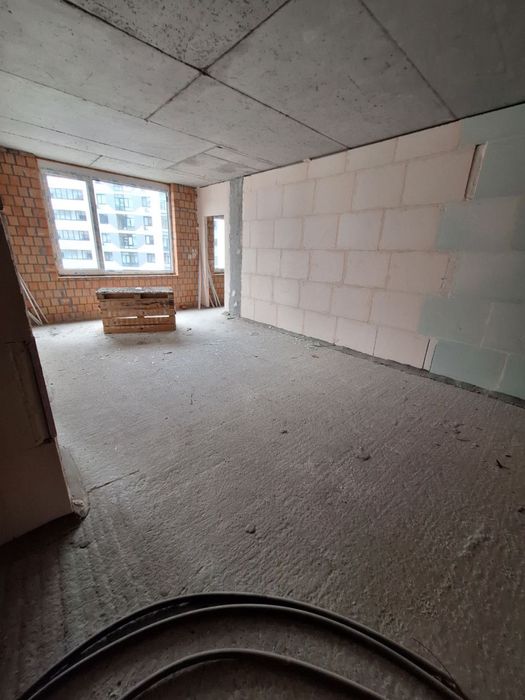 Двокімнатна квартира з індивідуально газовим опаленням