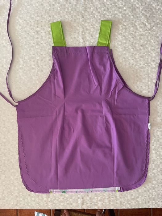 Avental/Bata para Educadora de Infância