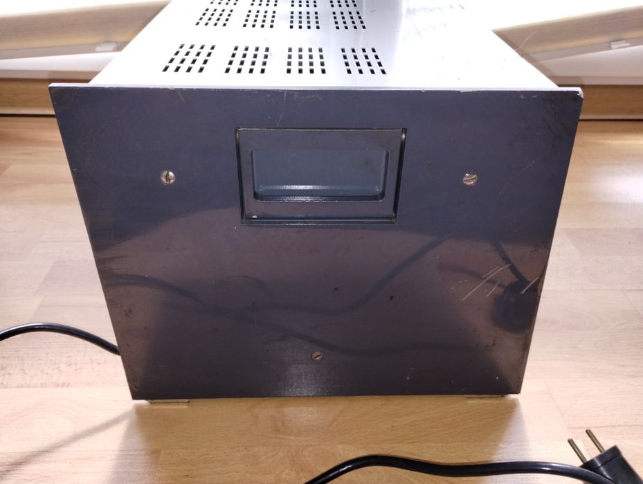 Unitra ZRK Tester tranzystorów średniej mocy XT-750 z PRL