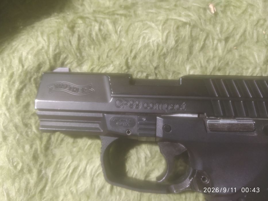 Дитячий пістолет CP99 Compact