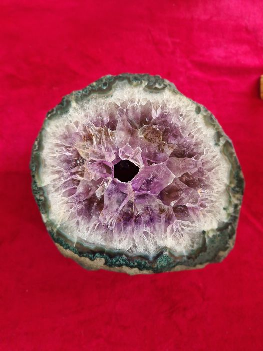 Cristal quartzo de Ametista