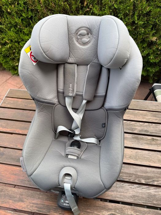 Fotelik CYBEX SIRONA S2 I-SIZE obrotowe 0-18kg