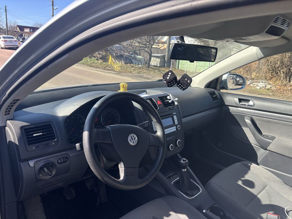 Volkswagen Golf 5 2008  року