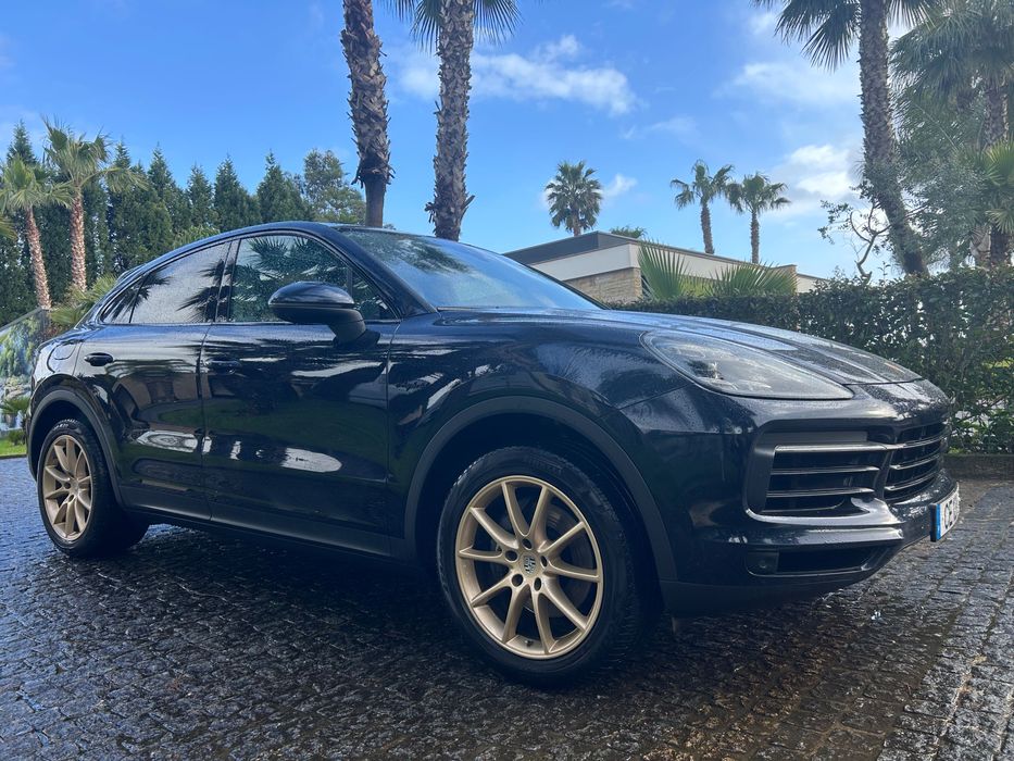 Porsche cayenne coupé E-hybrid