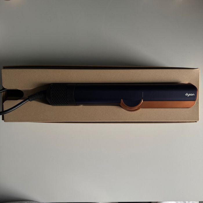 Випрямляч Dyson Airstrait HT01