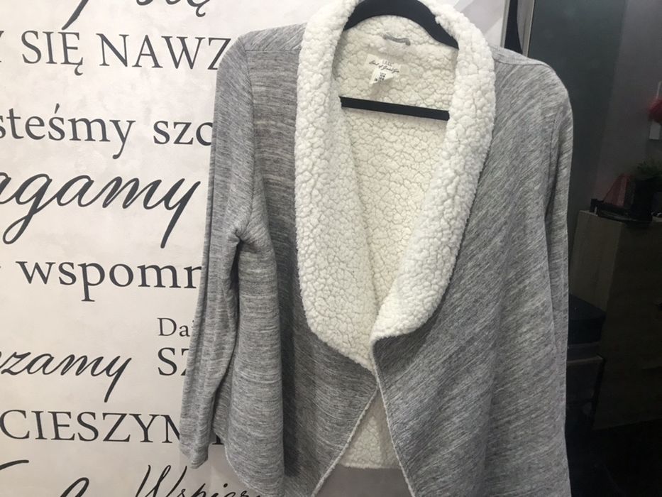 Narzutka, bluza z kożuszkiem HM, rozmiar m