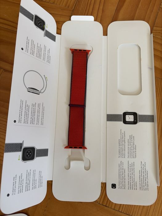 Apple watch 5  44 mm + 3 braceletes originais