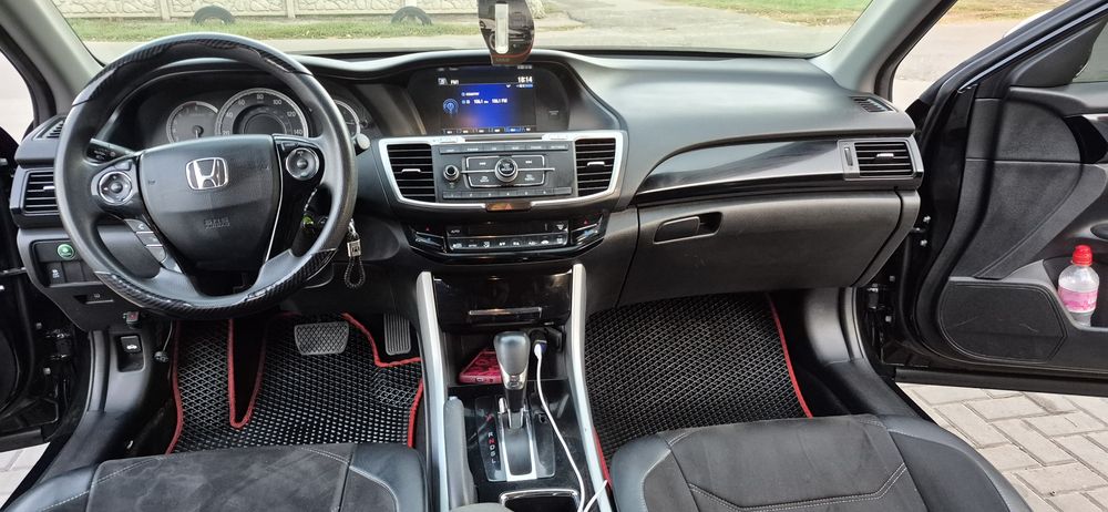 Продам Honda Accord