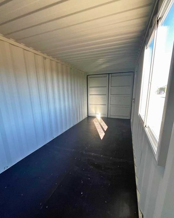 Contentor Marítimo Transformado de 6 metros (20') - Sob Encomenda