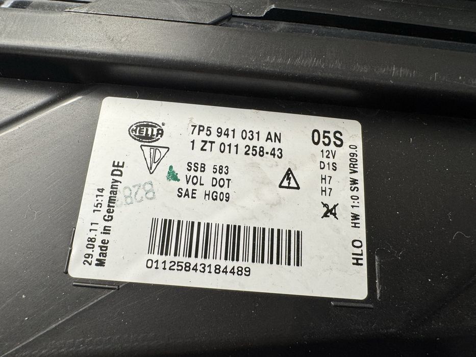 Porsche Cayenne II  Lampy bixenon 958.1 , 7p5 nowe