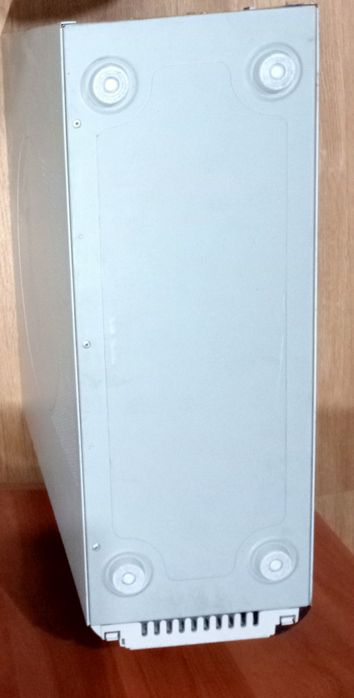 PC culona com monitor da Samsung e teclado sem fio novo em bom estado