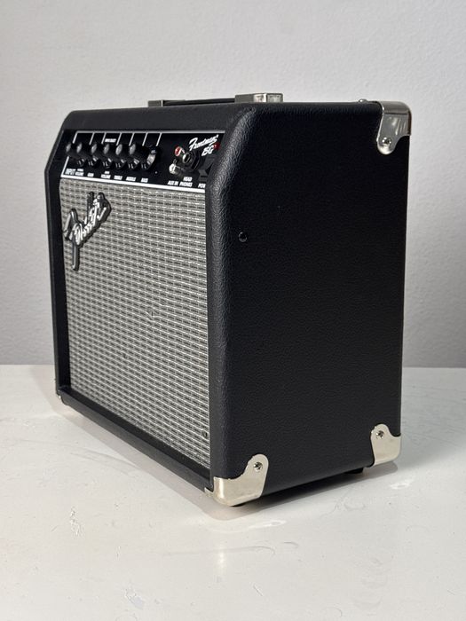 Amplificador /combo Fender Frontman 15G