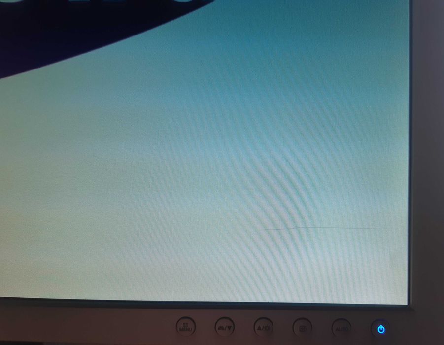 SANSUNG - SyncMaster 920NW - Monitor