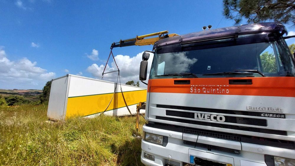 Serviço de camião grua transportes