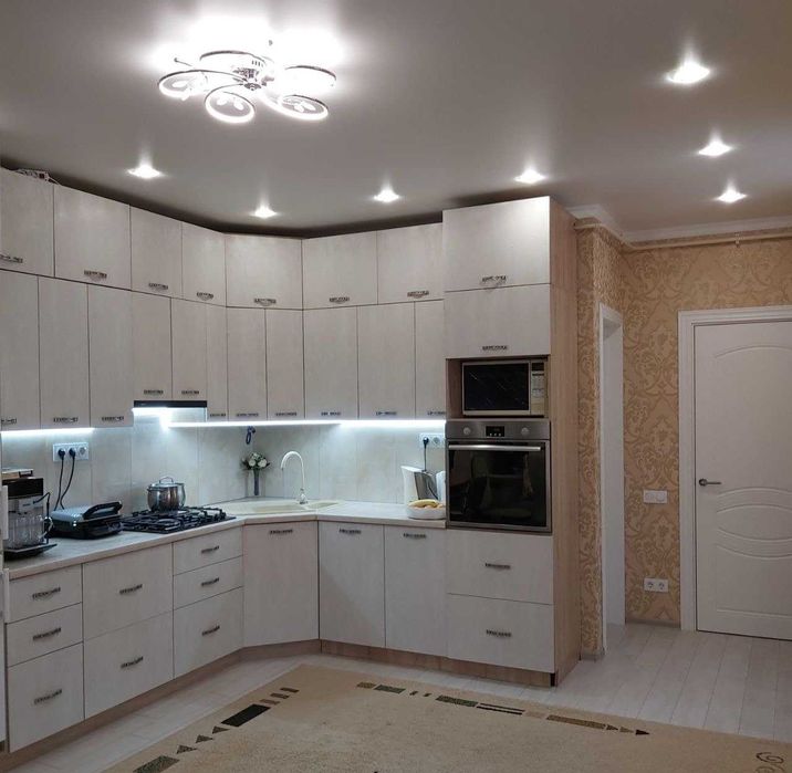 Будинок з якісним ремонтом в центральній частині Бучі