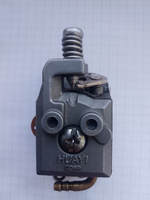 Карбіратор для бензопили