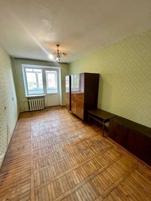 3 к квартира Космонавтів цегла