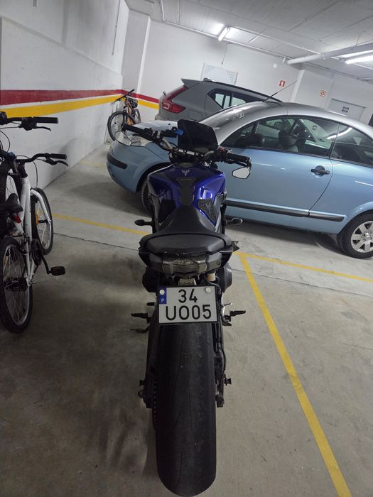 Yamaha MT09(troco por mota de pista 600/750cc))