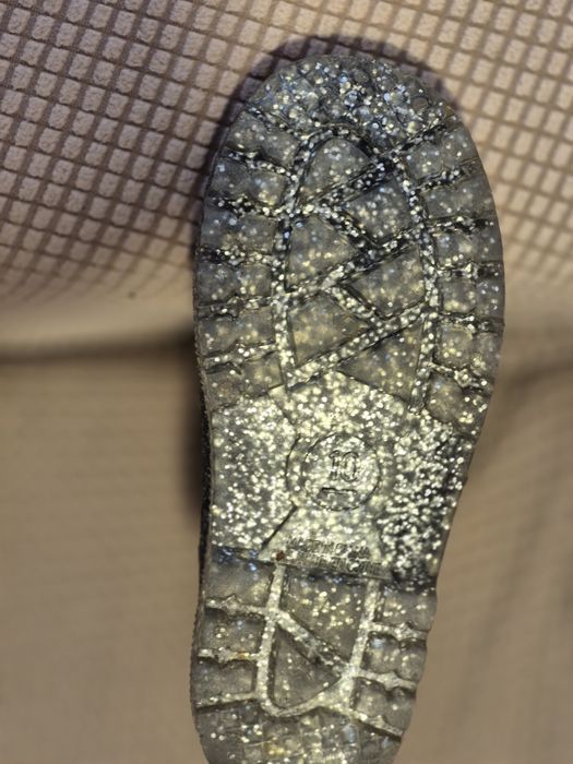 Kalosze czarne z brokatem rozmiar 29