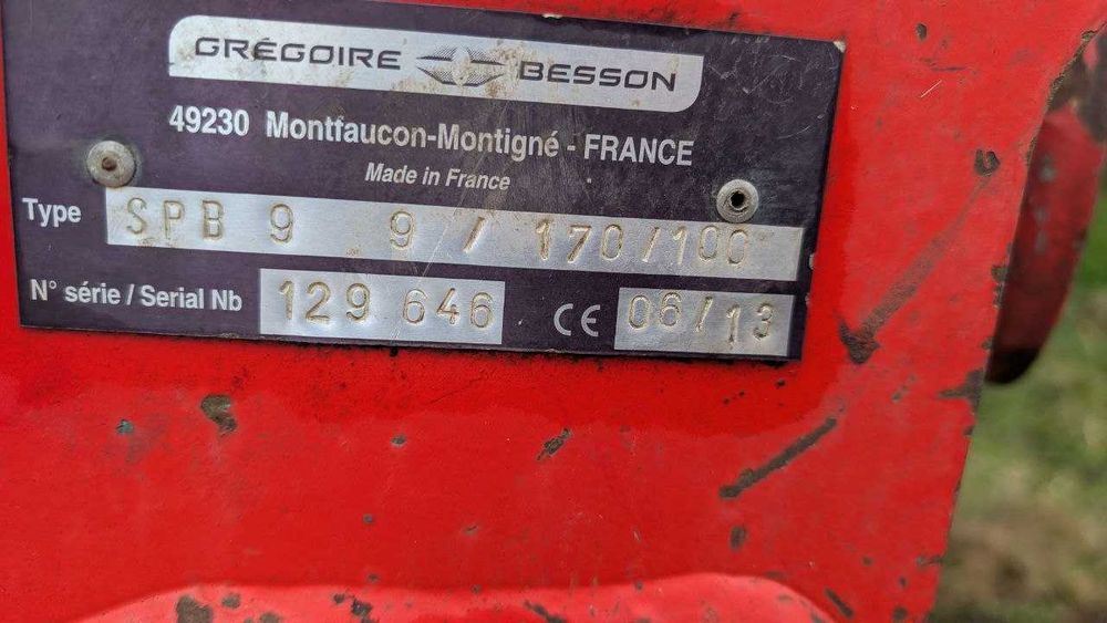 Плуг оборотний Gregoire Besson SPB9 7+1+1