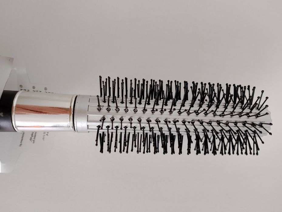 okrągła szczotka do modelowania włosów