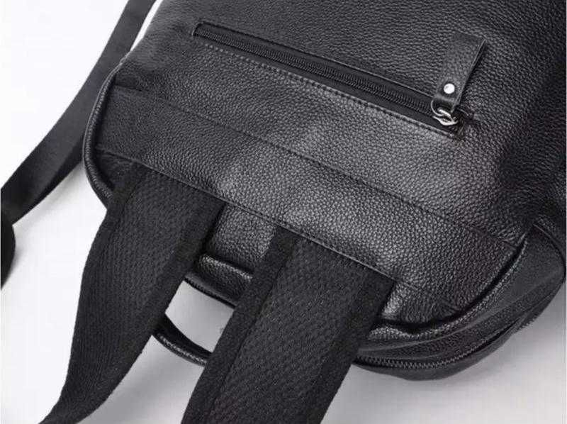 Чоловічий шкіряний рюкзак