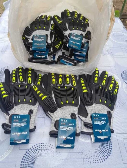 Перчатки противоударные